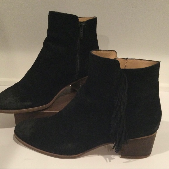 Banana Republic Western Style Ankle Boots Suede - Picture 8 of 13